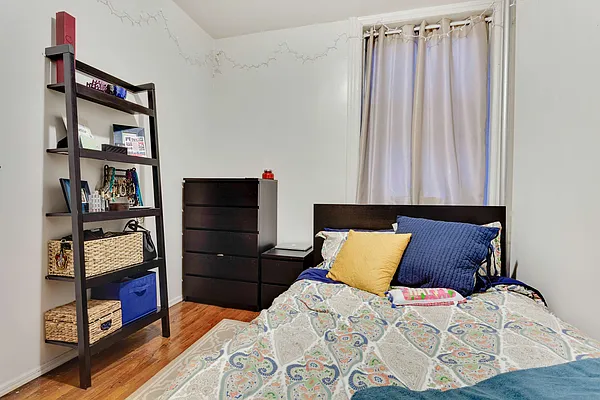 Rented by Bryan L Rozencwaig, LREB | media 15