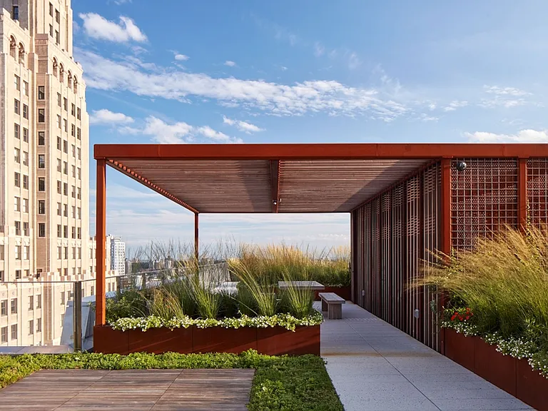 300 Ashland Pl #PHC — Photo 14