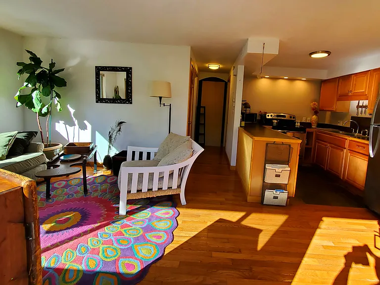 2160 W 2nd Ave #5 — Photo 6