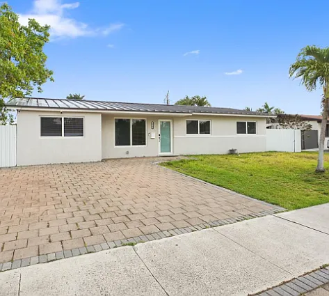 10501 SW 53rd St — Photo 10