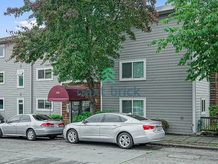 555 Prospect St #4 — Photo 15