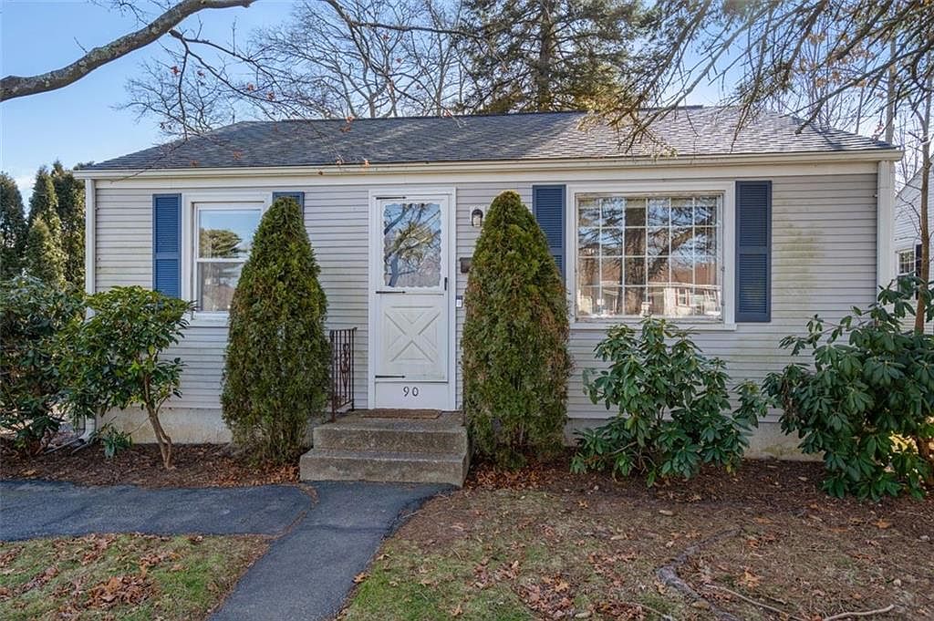 90 Mayfield Ave, Cranston, RI 02920 Zillow