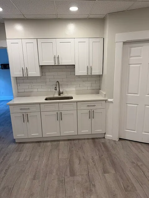 1 bed, $2,000 — Photo 2