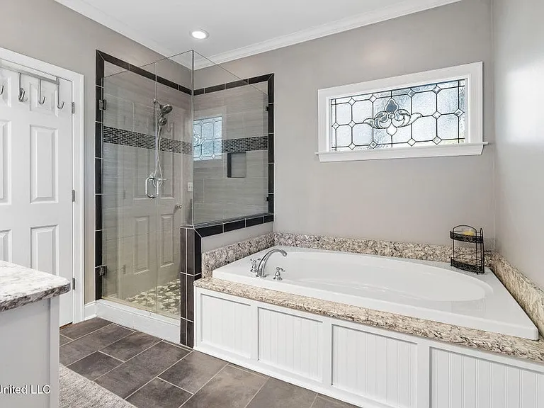 2535 Appleton Dr — Photo 24