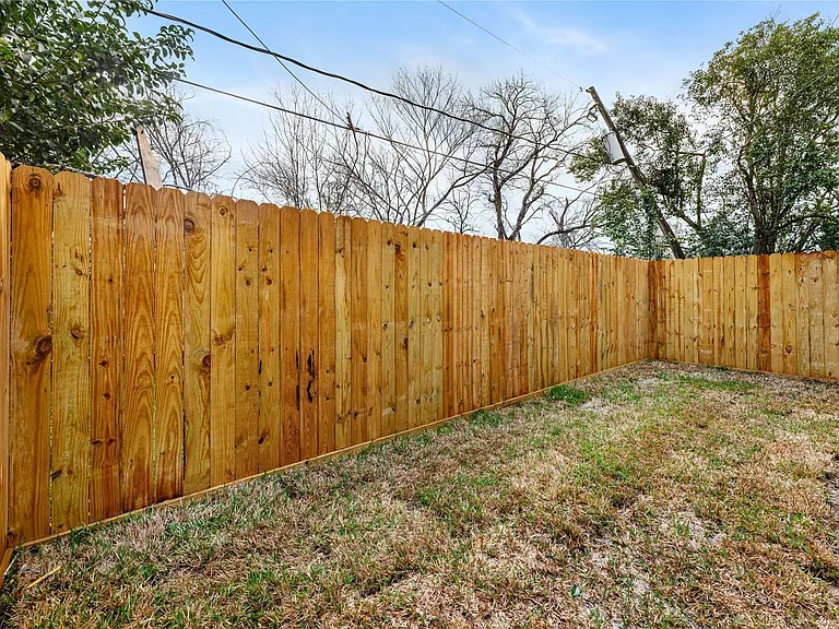 5218 Jezebel St #A — Photo 22