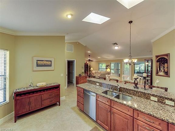 3rd image of 28779 Wild Coffee Ct