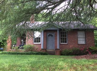 295 Milledge Cir, Athens, GA 30606