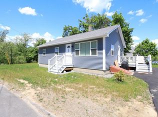 860 Forest Ave, Orono, ME 04473