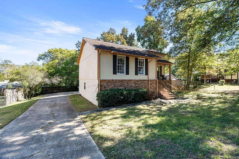 13115 Chaney Thompson Rd SE