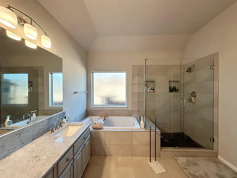 4103 Midrose Trl — Photo 16