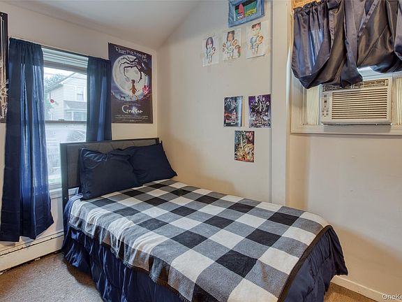 3rd image of 429 Kaplan Avenue