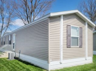 800 E 18th St #108, Albert Lea, MN 56007