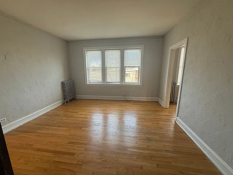 3249/3251 S Kenilworth Avenue — Photo 7