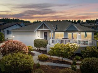 1486 S East Camano Dr, Camano Island, WA