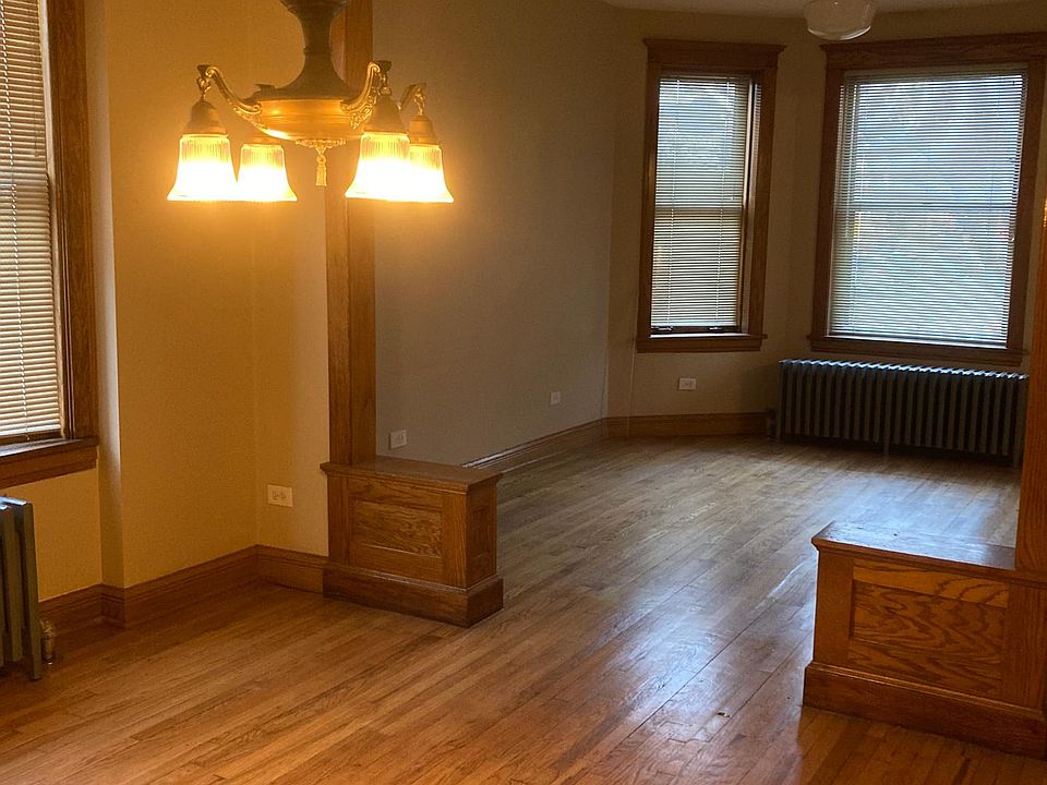 1st image of 3656 N Leavitt St
