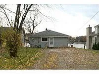 4083 Lotus Dr photo 1