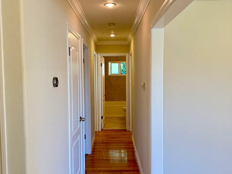 4456 Gibraltar Dr — Photo 5