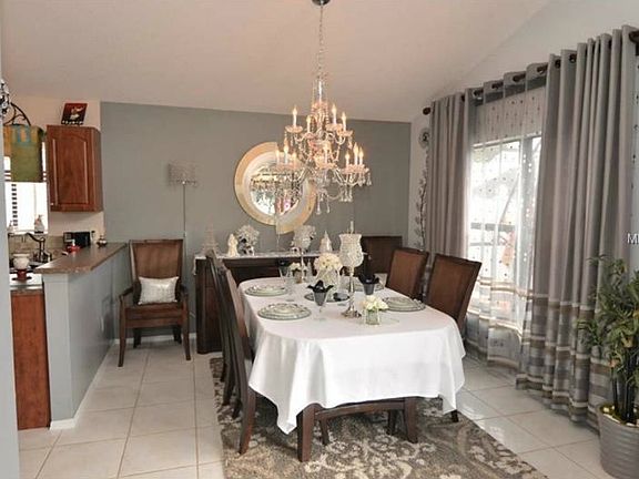 4th image of 383 Mainsail Ct