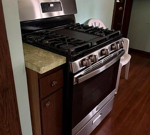 3rd image of 28450 Herbert St