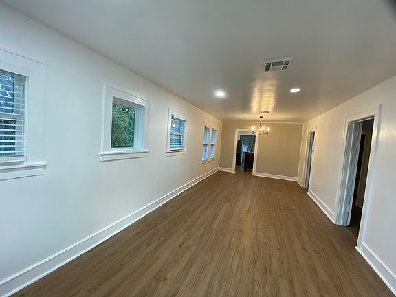 5th image of 3210 Morrow Ave