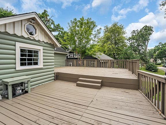3rd image of 30215 Forest DRIVE