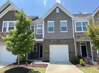 2828 Lanasa Ln, Apex, NC 27523