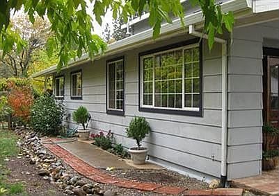 2nd image of 2371 Hassler Rd