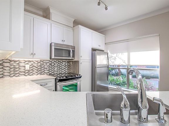3rd image of 4554 Glenwick Ln APT 3102