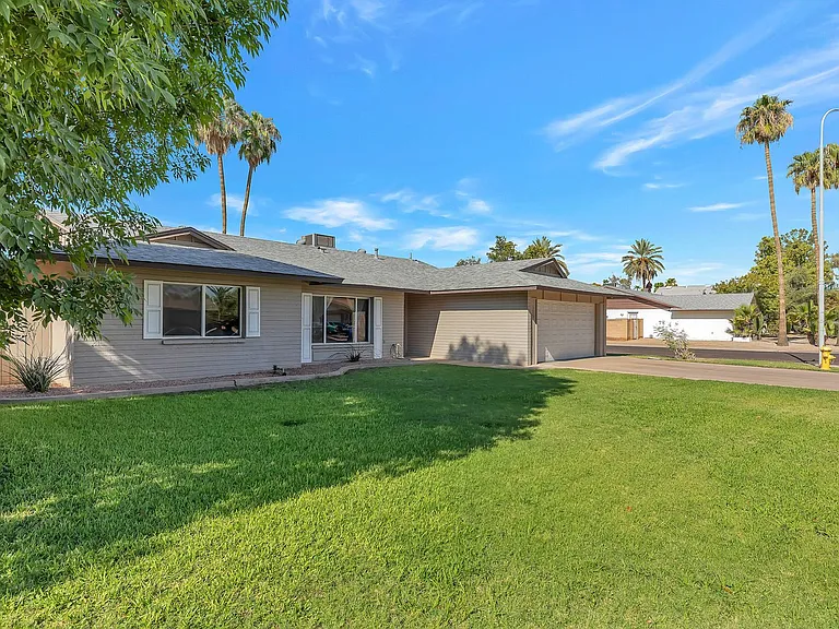 505 E Carson Dr — Photo 21