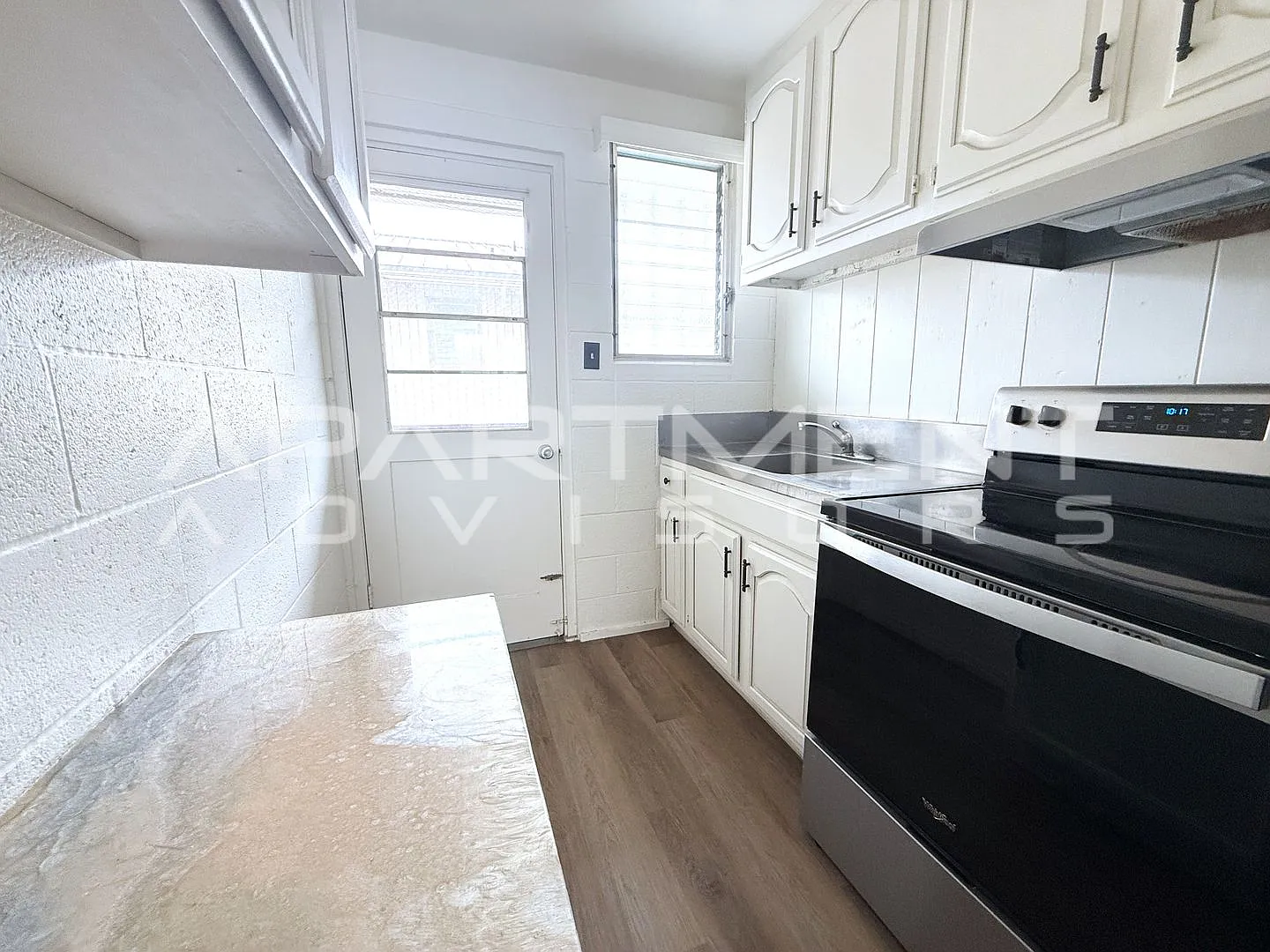 1653 Citron Street — Photo 3