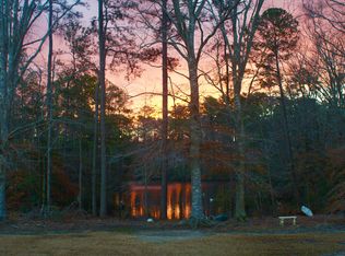 21560 Quaker Rd #C, Windsor, VA 23487