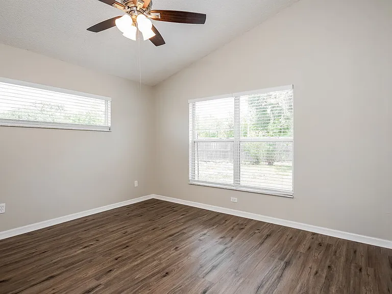 2717 Andes Way — Photo 10