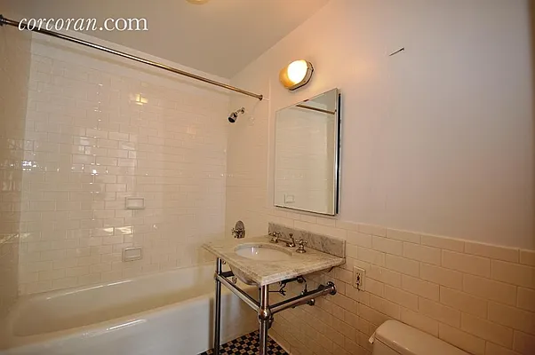 Rented by Corcoran | media 25