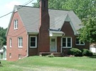 5410 Old Rural Hall Rd, Winston Salem, NC 27105