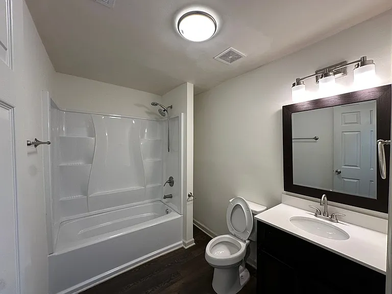 417 Burson Ave #A — Photo 12