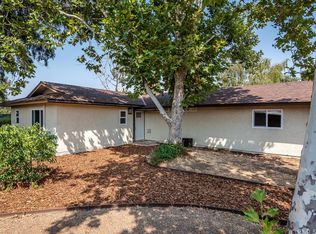 1823 Redwood Dr, Paso Robles, CA 93446