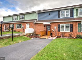 7 Winding Way, Lititz, PA 17543