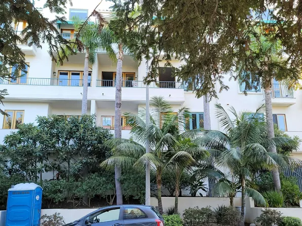 15500 W Sunset Blvd APT 302, Pacific Palisades, CA 90272