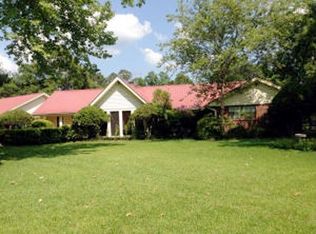 1310 Morriston Rd, Petal, MS 39465