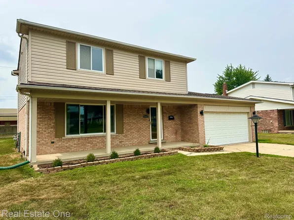 5063 Abington Dr, Troy, MI 48085