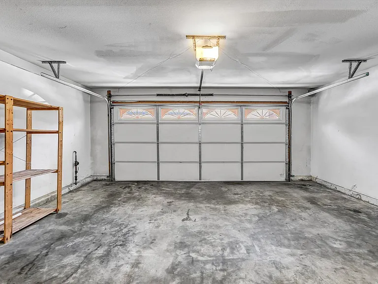 1361 Serena Cir #1 — Photo 30