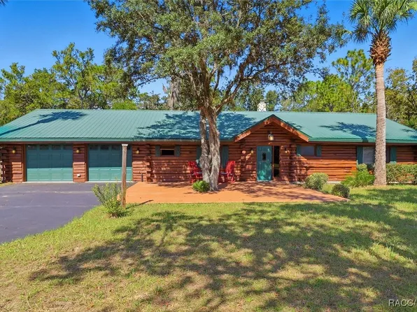 7027 W Seven Rivers Dr, Crystal River, FL 34429