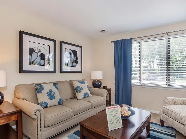 Woodcliff Estates — Photo 34