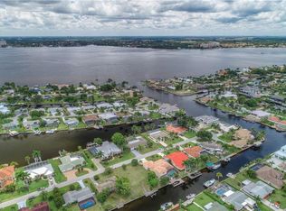 5332 Malibu Ct, Cape Coral, FL 33904