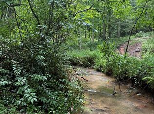 Pinelog Church Rd, Brasstown, NC 28902