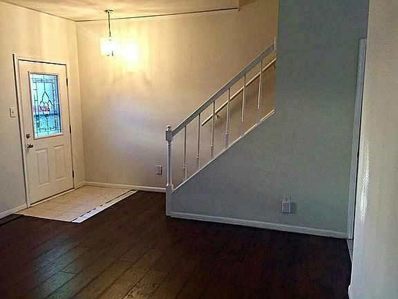 2nd image of 14715 Barryknoll Ln APT 137