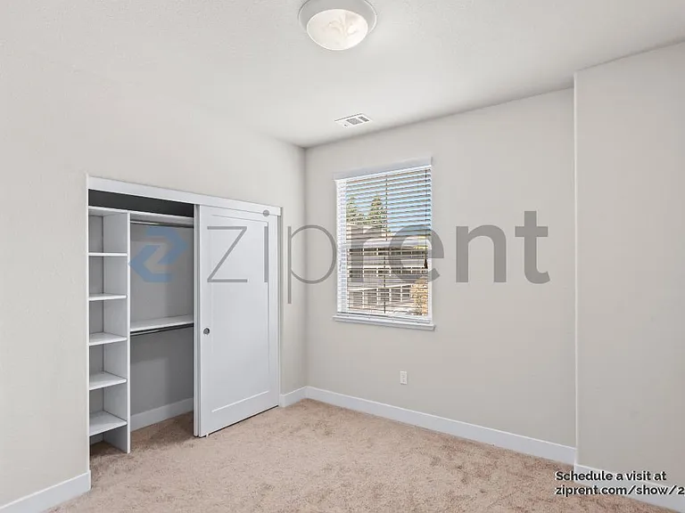 3786 Vine St — Photo 25
