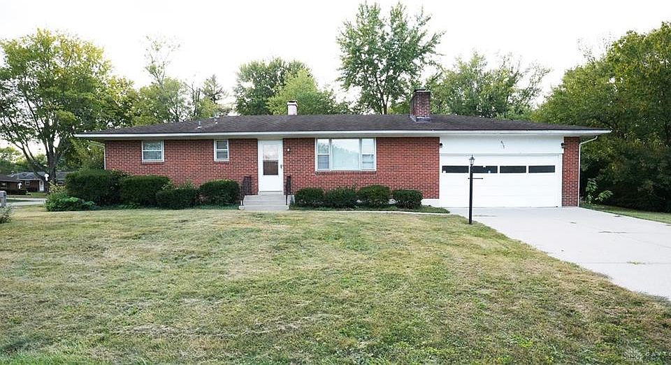 1st image of 615 Waverly Dr