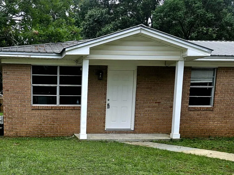 2605 Talbert St #A — Photo 3