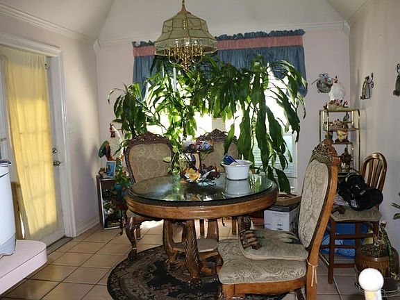 5th image of 1412 Mantlebrook Dr